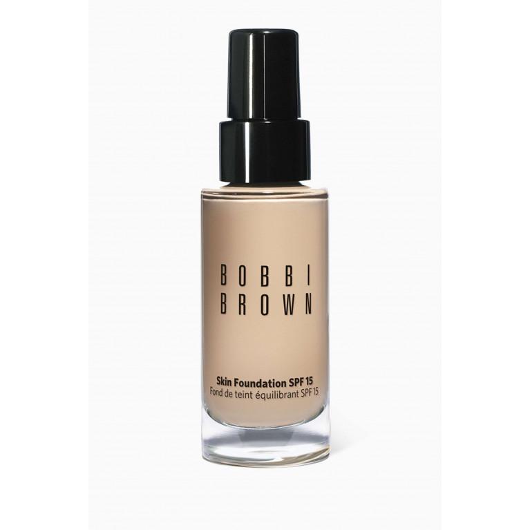 Bobbi Brown - Cool Ivory Skin Foundation SPF15, 30ml