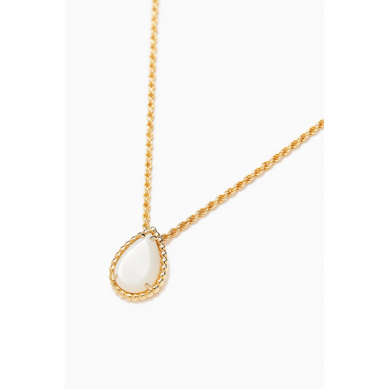 Boucheron - Serpent Bohème Pendant with Mother of Pearl in 18kt Yellow Gold, S Motif