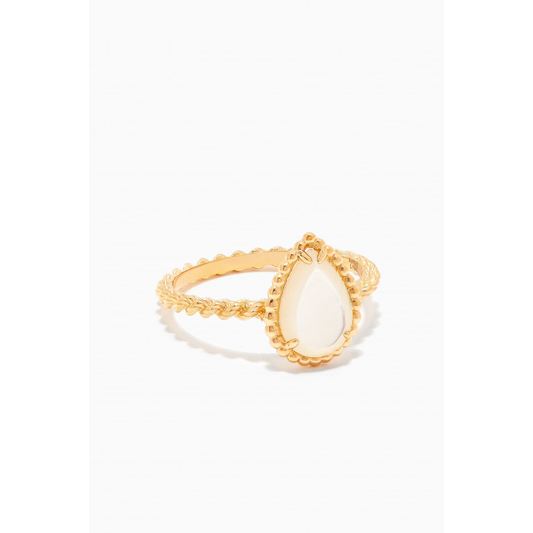 Boucheron - Serpent Bohème S Motif Mother of Pearl Ring in 18kt Yellow Gold
