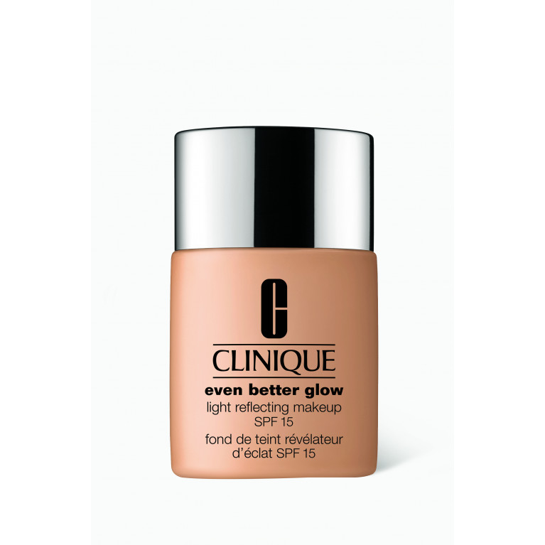 Clinique - CN 58 Honey Even Better Glow™ Light Reflecting Makeup SPF 15, 30ml