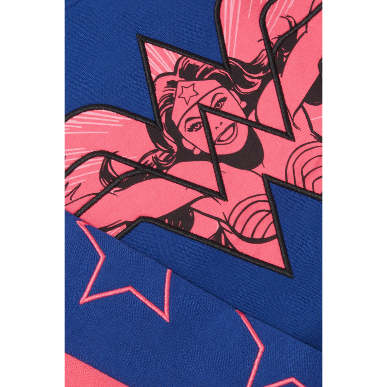 Fabric Flavours - Wonder Woman Graphic-Print Sweatshirt