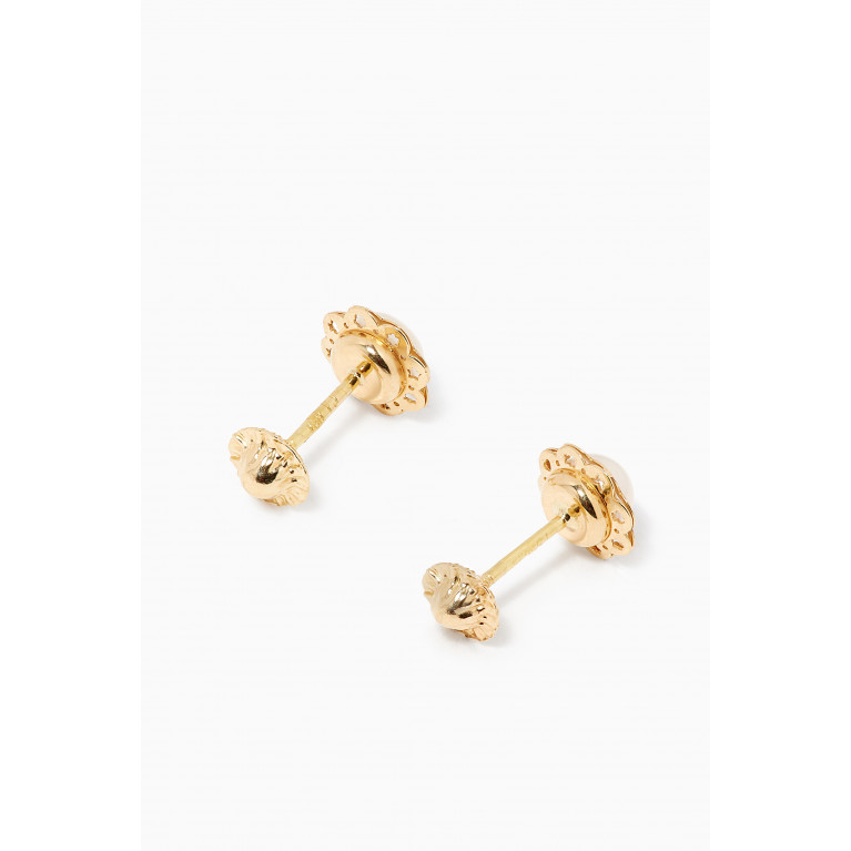 Baby Fitaihi - Scalloped Pearl Stud Earrings in 18kt Yellow Gold Gold