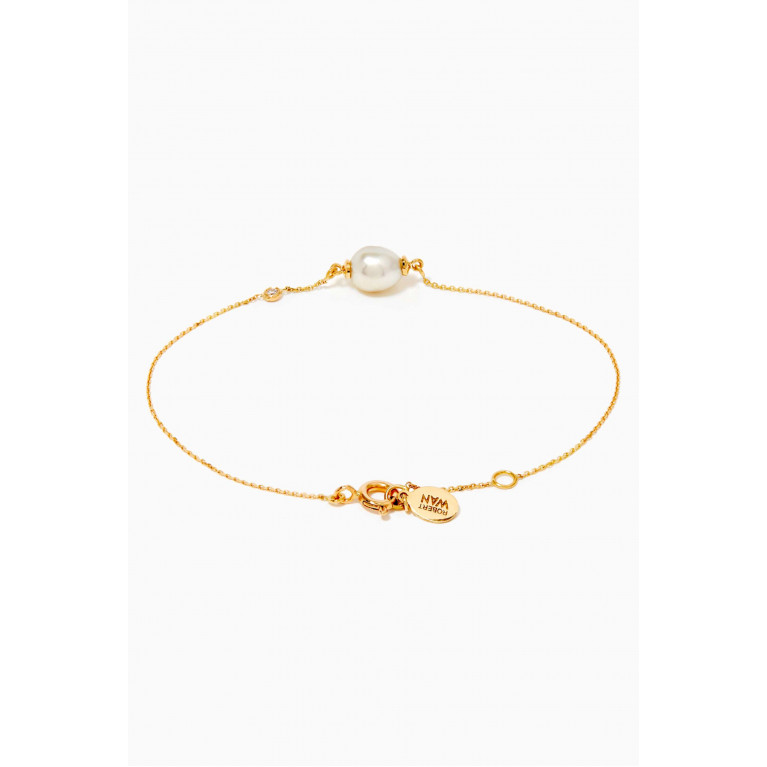 Robert Wan - Links of Love My First Pearl Diamond Bracelet in 18kt Yellow Gold