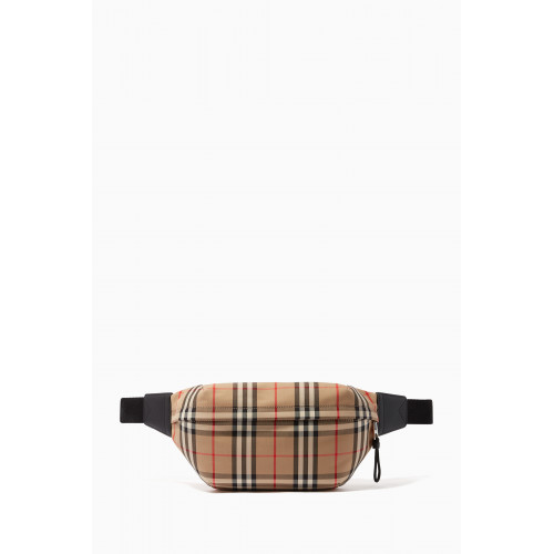 Burberry - Medium Bum Bag in Vintage Check & Leather
