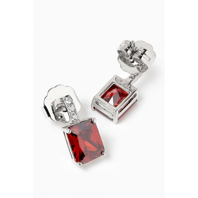 CZ by Kenneth Jay Lane - Emerald Shaped Drop Earrings in Rhodium-plated brass Red