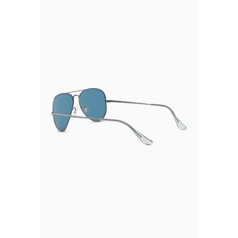 Ray-Ban - RB3689 Aviator™ Polarized Gradient Sunglasses