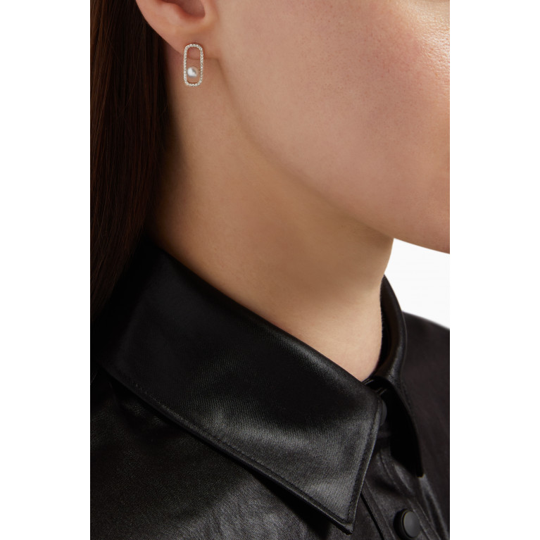 Mateo New York - Diamond Pearl Track Earrings in 14kt Yellow Gold