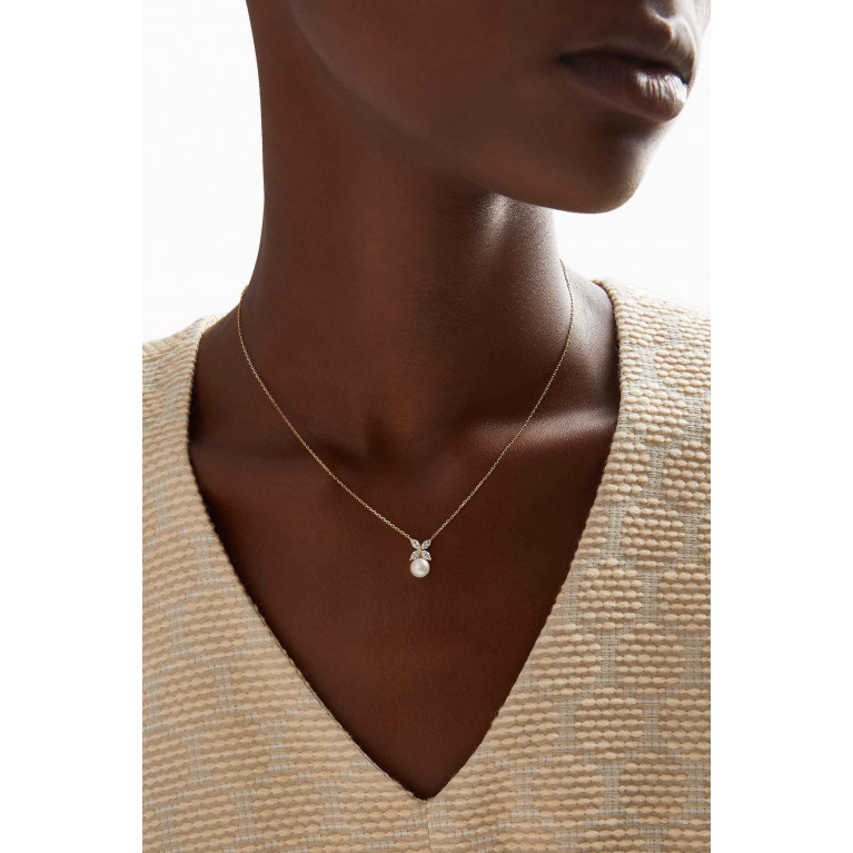 Aquae Jewels - Filipina Daisy Pearl & Diamond Necklace in 18kt Yellow Gold
