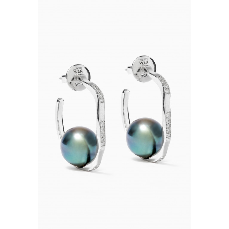 Robert Wan - Pinctada Pearl Hoop Earrings with Diamonds in 18kt White Gold