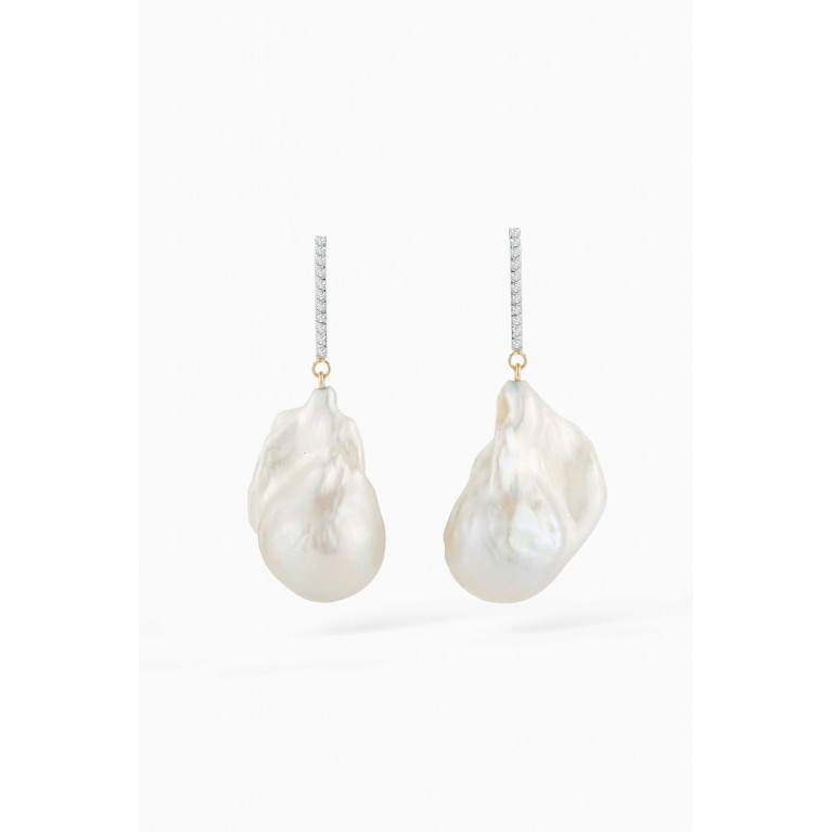 Mateo New York - Baroque Pearl Earrings with Diamonds in 14kt Yellow Gold