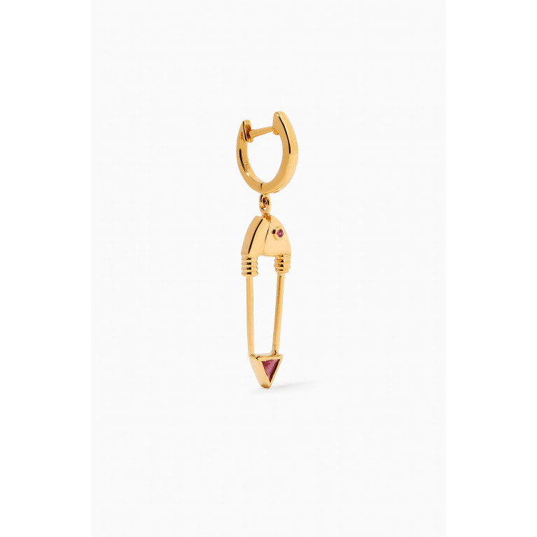 Kamushki - Safety Pin Single Earring in 18kt Yellow Gold Red