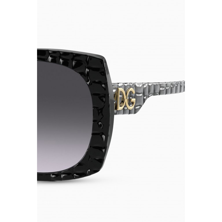 Dolce & Gabbana - Square Sunglasses in Acetate