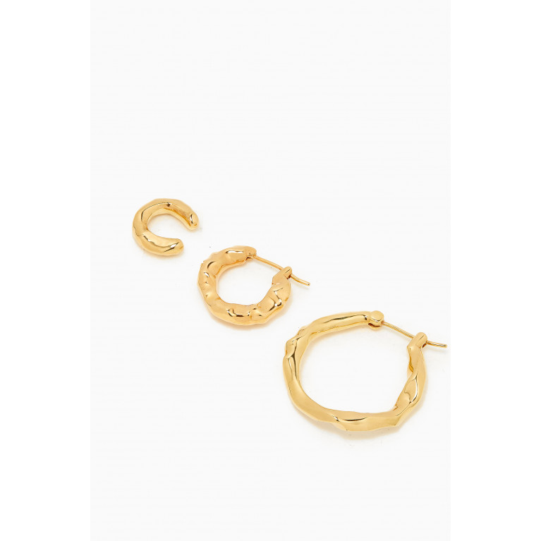 Joanna Laura Constantine - Feminine Waves Hoop Earring Set in 18kt Gold-plated Brass