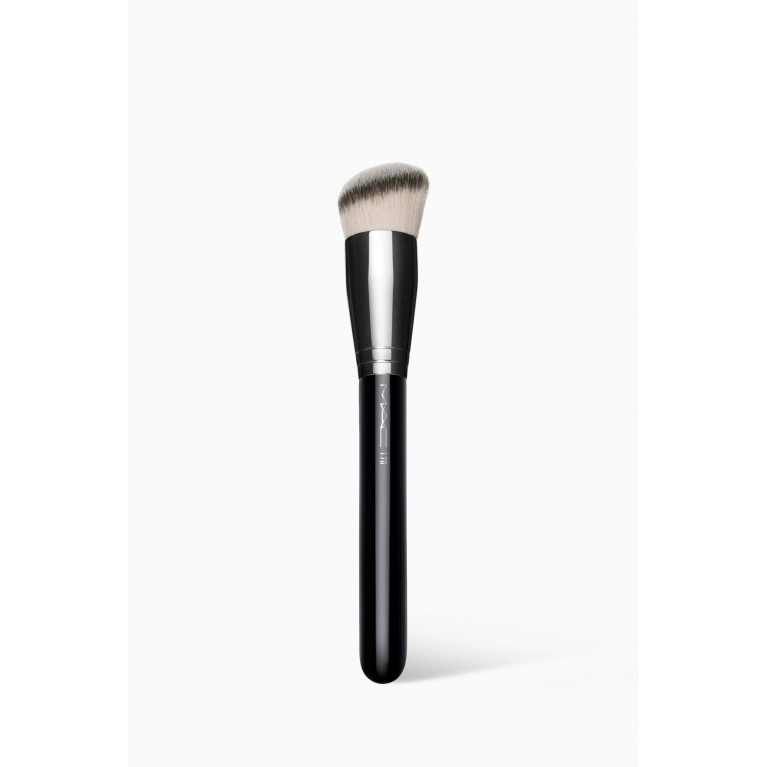MAC Cosmetics - 170 Rounded Slant Brush