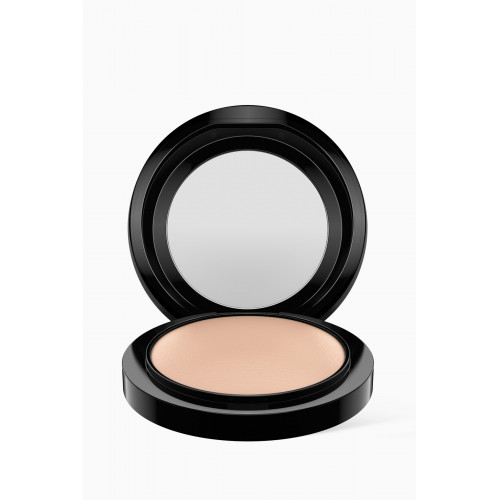 MAC Cosmetics - Medium Plus Mineralize Skinfinish Natural Powder, 10g
