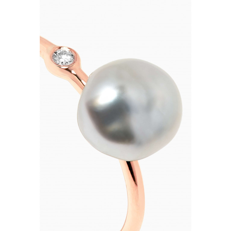 Robert Wan - Pearl Ring with Diamond in 18kt Rose Gold Rose Gold