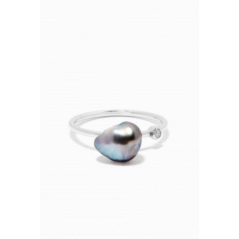 Robert Wan - Pearl Ring with Diamond in 18kt White Gold Silver