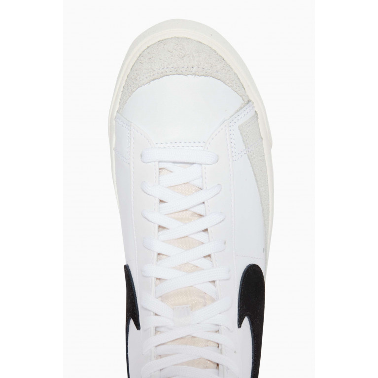 Nike - Blazer Mid '77 Vintage Sneakers in Leather White