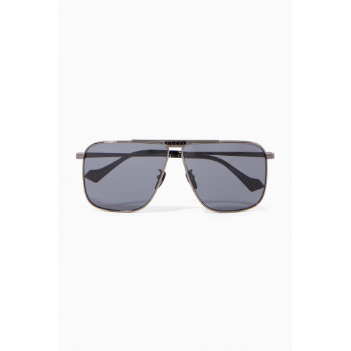 Gucci - Pilot D Frame Sunglasses in Metal