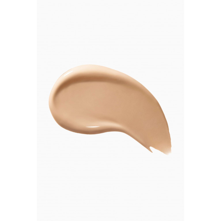 Shiseido - 240 Quartz, Synchro Skin Radiant Lifting Foundation SPF 30, 30ml
