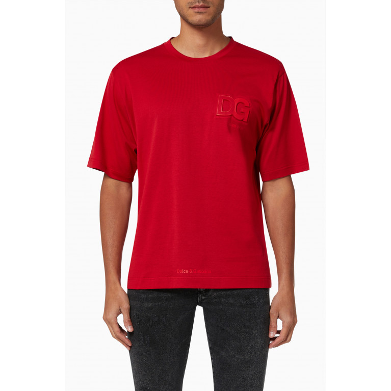 Dolce & Gabbana - T-shirt with 3D DG Logo in Cotton Red