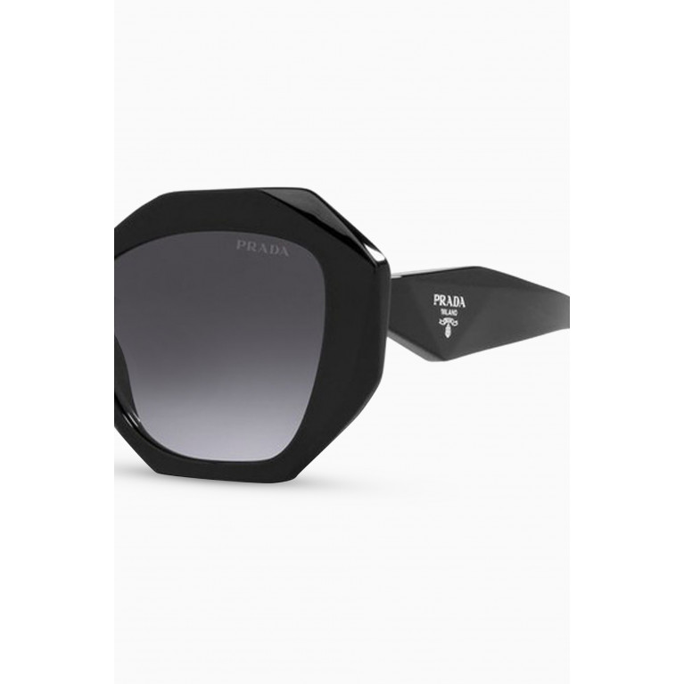 Prada - Oversized Sunglasses in Acetate Black