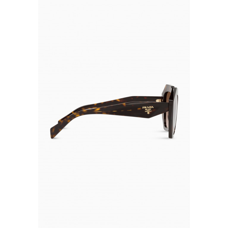 Prada - Oversized Sunglasses in Acetate Brown