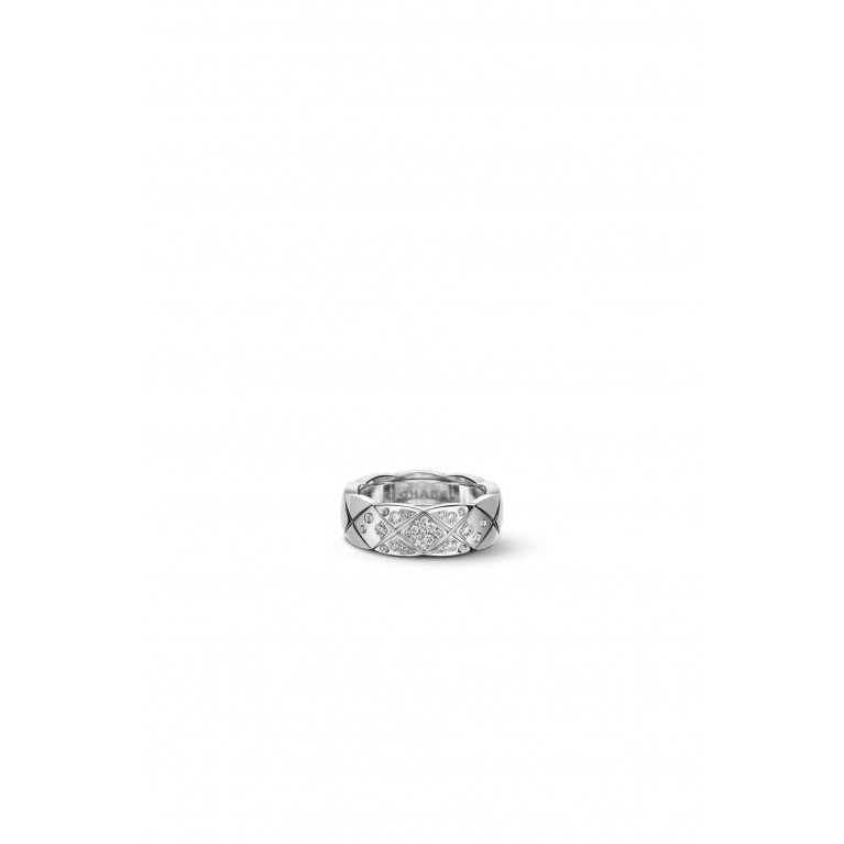 CHANEL - Quilted motif, small version, 18K white gold, diamonds