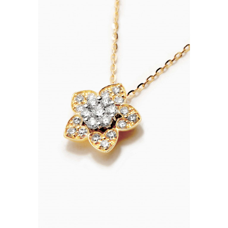 Damas - Heart to Heart Flower Pendant Necklace with Diamonds in 18kt Yellow Gold Yellow