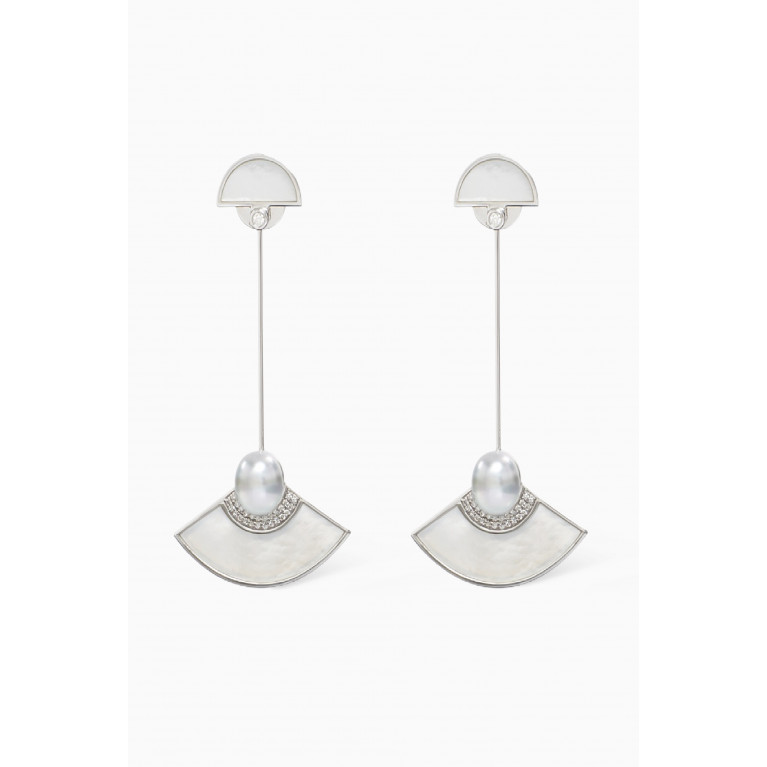 Robert Wan - Muse Pearl Hanging Earrings with Diamonds in 18kt White Gold