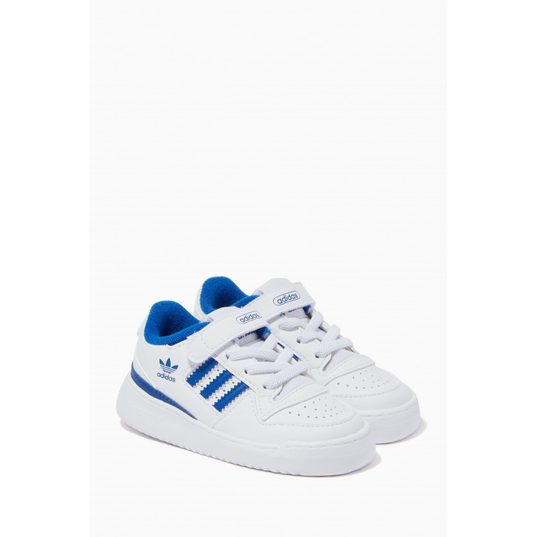 adidas Originals - Forum Low Top Sneakers in Faux Leather