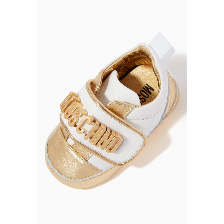 Moschino - Shiny Logo Sneakers in Leather