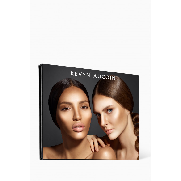Kevyn Aucoin - The Contour Book - The Art Of Sculpting + Defining Volume III, 48g