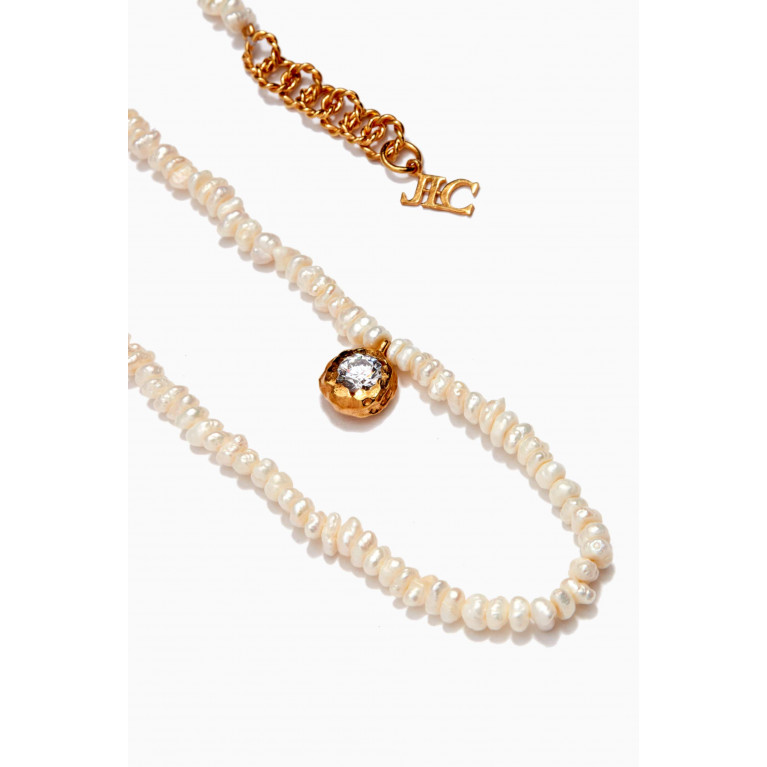 Joanna Laura Constantine - Round Pendant Pearl Choker in 18kt Gold Plating