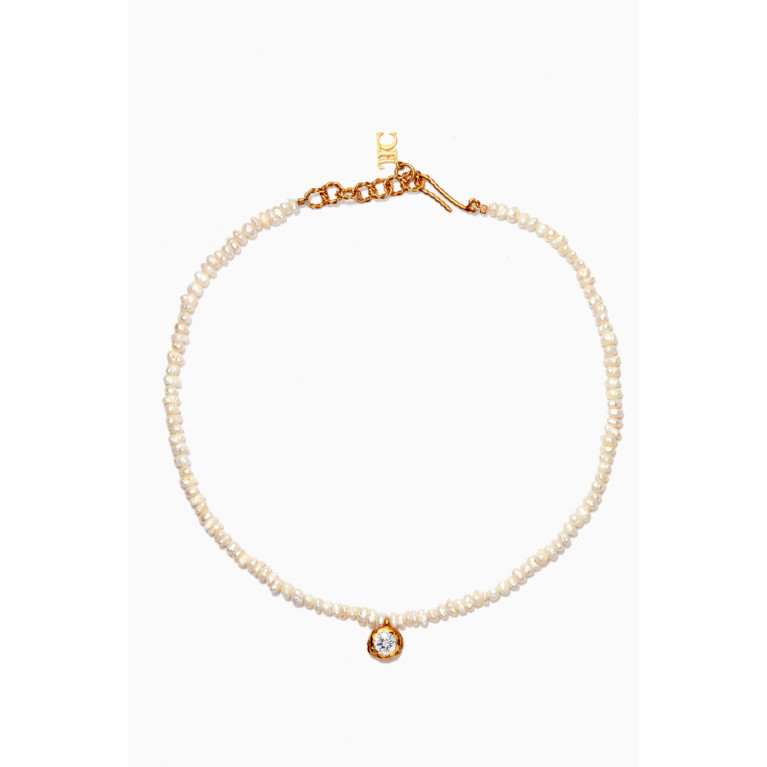 Joanna Laura Constantine - Round Pendant Pearl Choker in 18kt Gold Plating