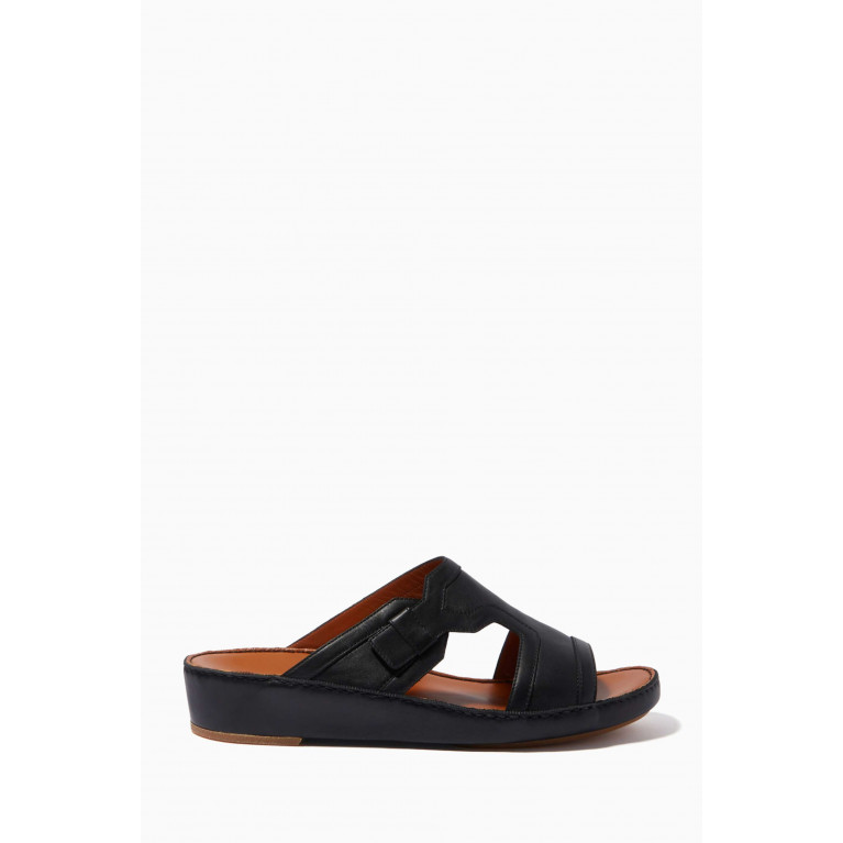 Private Collection - Laterale Sandals in Softcalf