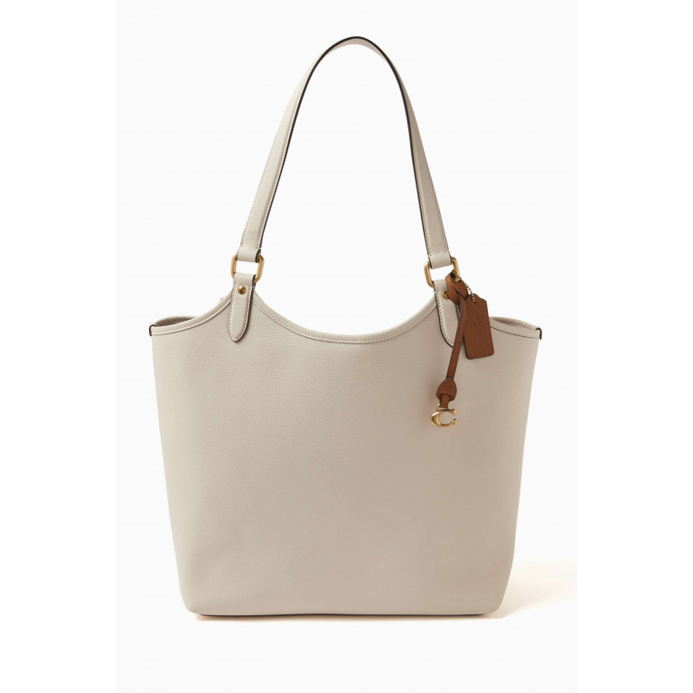 Coach - Day Tote Bag in Pebbled Leather White