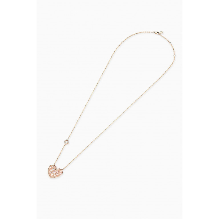 Samra - Qalb Turath Medium Pendant Necklace in 18kt Rose Gold