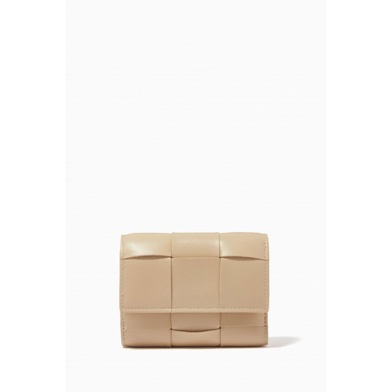 Bottega Veneta - Mini Tri-fold Zip Wallet in Intrecciato Nappa
