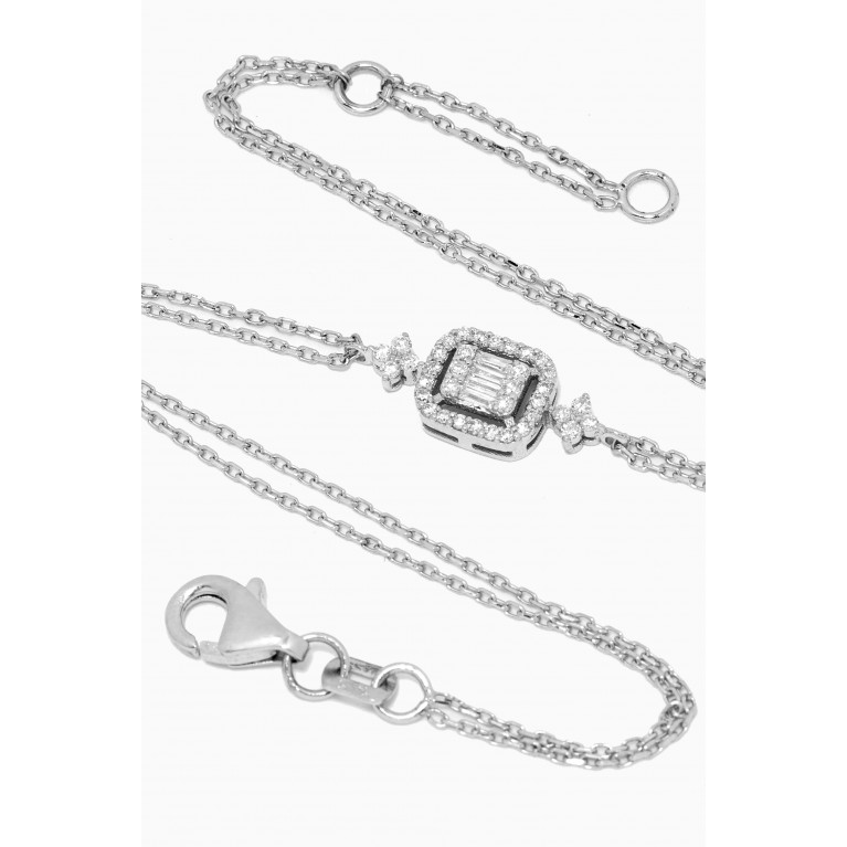 NASS - Single Diamond Motif with Double Chain Bracelet in 14kt White Gold