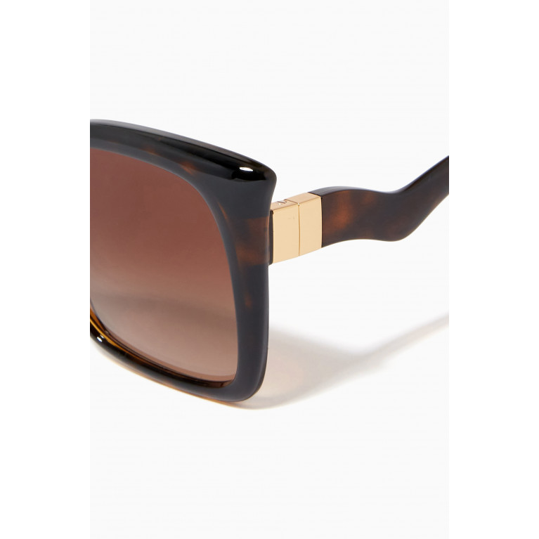 Dolce & Gabbana - Oversized Sunglasses in Acetate