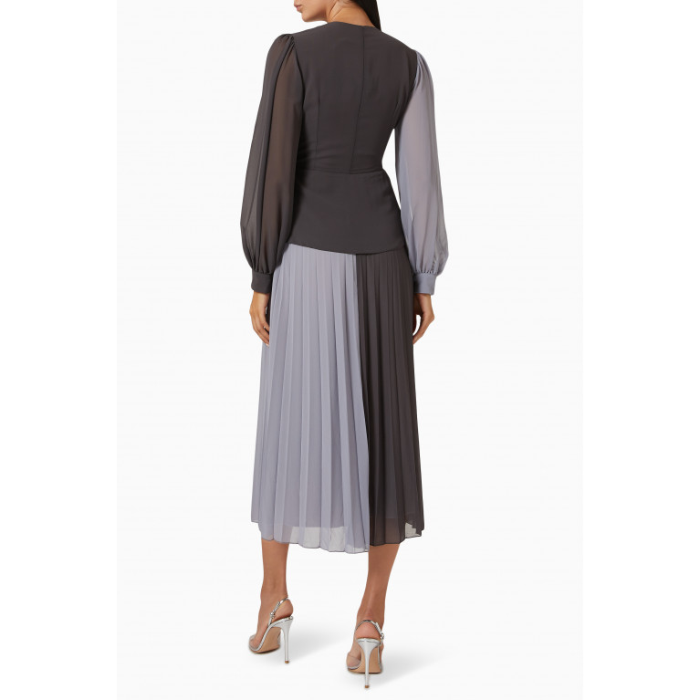 Mimya - Colour-blocked Draped Maxi Dress in Chiffon Grey