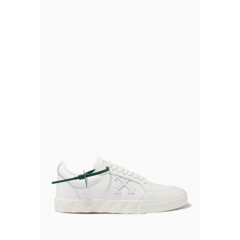 Off-White - Low Vulcanized Sneakers in Calf Leather White