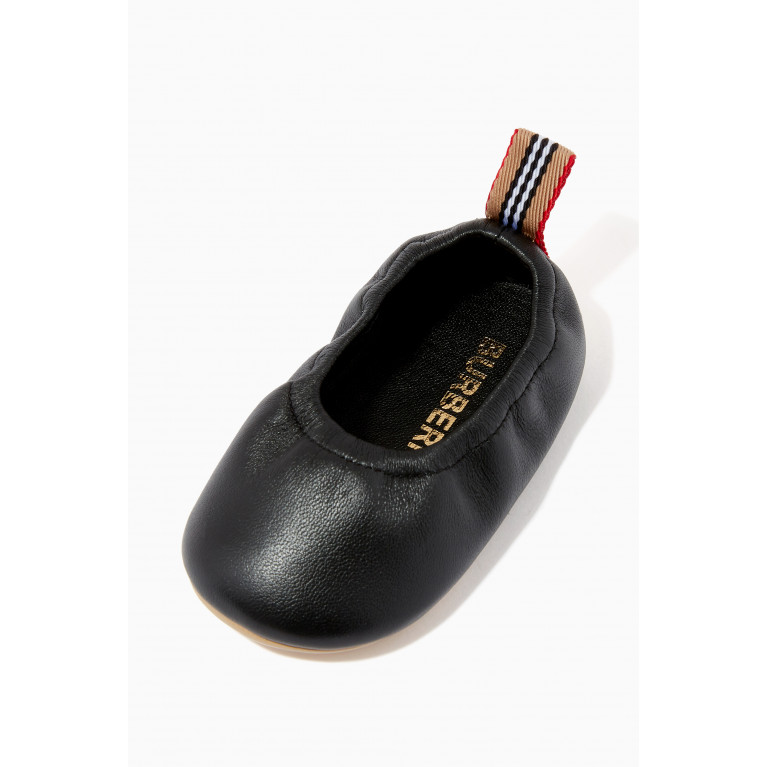 Burberry - Icon Stripes Ballerinas in Leather