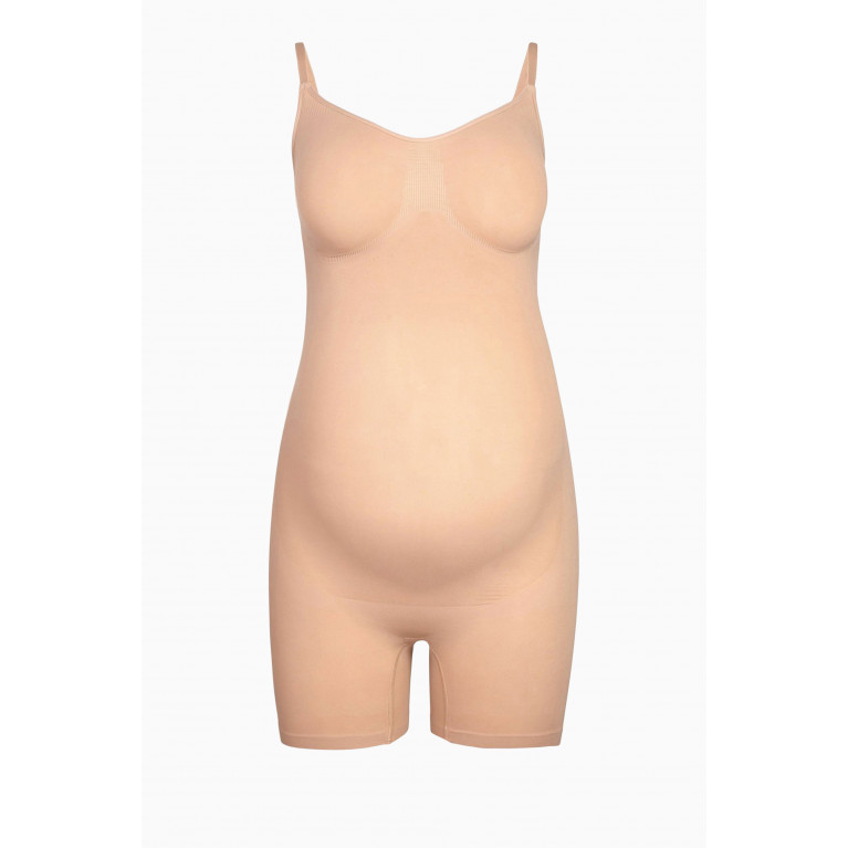 MATERNITY SCULPTING SHORT MID THIGH, CLAY