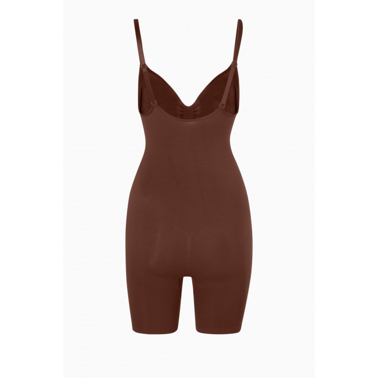 SKIMS - Maternity Sculpting Mid Thigh Bodysuit COCOA
