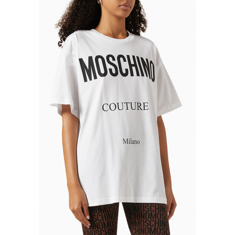 Moschino - Embossed Logo T-shirt in Cotton Pink