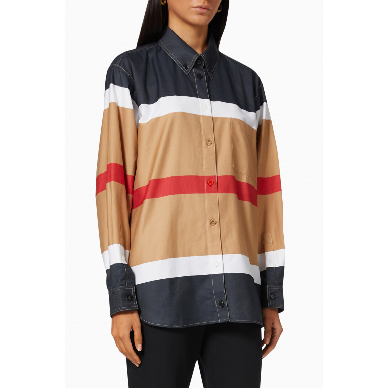 Burberry - Oversized Shirt in Icon Stripe Cotton Poplin