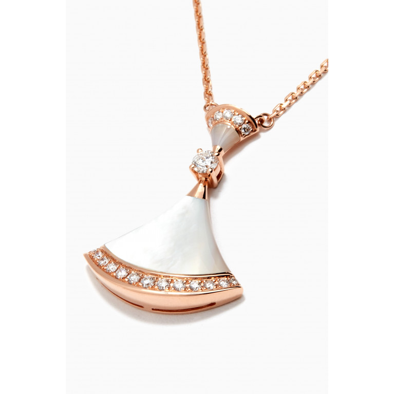 Bvlgari - Divas' Dream Diamond Necklace in 18kt Rose Gold & Mother of Pearl