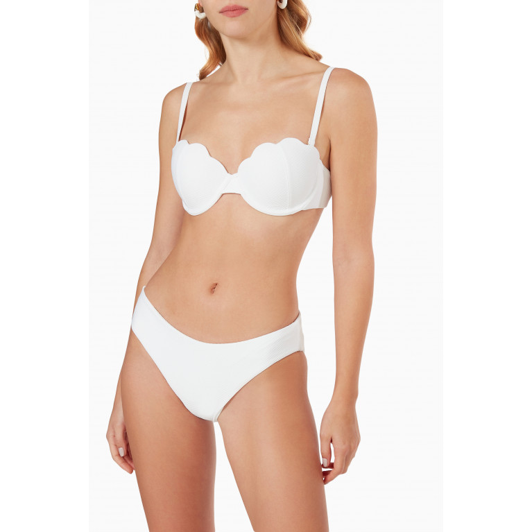 Arabella - The Seamless Low Rise Bikini Briefs in Nylon Neutral
